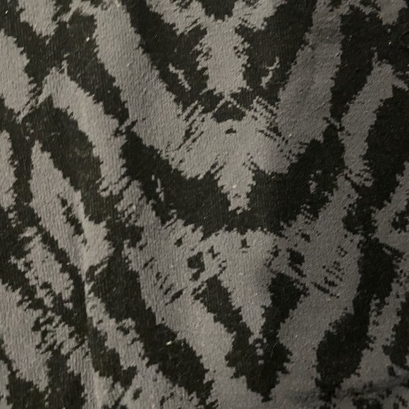 Maternity tank - Picture 2 of 3